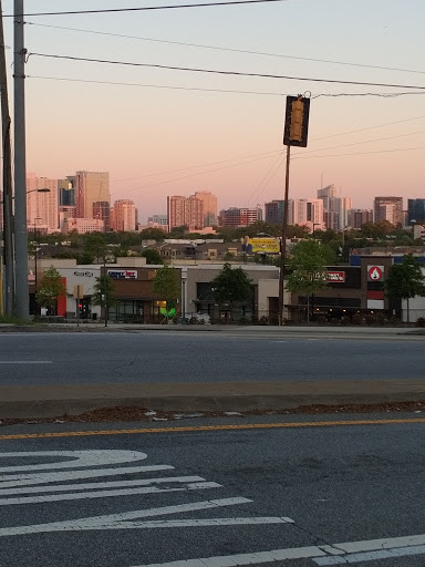 Liquor Store «Northside Drive Liquor Store», reviews and photos, 1341 Northside Dr NW, Atlanta, GA 30318, USA