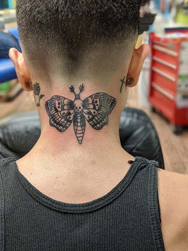 Tattoo Shop «Alternative Tattoo», reviews and photos, 613 Hilltop Rd, Curtis Bay, MD 21226, USA