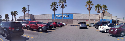 Department Store «Walmart Supercenter», reviews and photos, 9300 NW 77th Ave, Hialeah Gardens, FL 33016, USA