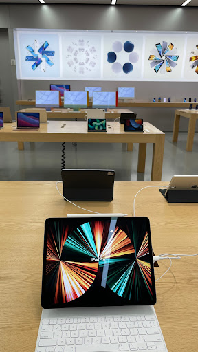 Computer Store «Apple Washington Square», reviews and photos, 9585 SW Washington Square Rd, Tigard, OR 97223, USA