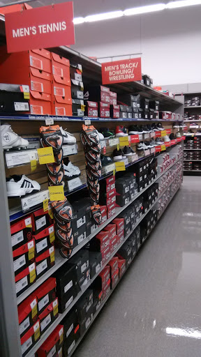Sporting Goods Store «Academy Sports + Outdoors», reviews and photos, 3950 Montgomery Hwy, Dothan, AL 36303, USA
