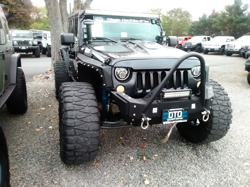 Car Dealer «Dealers Trade Outlet», reviews and photos, 16327 Lee Hwy, Gainesville, VA 20155, USA