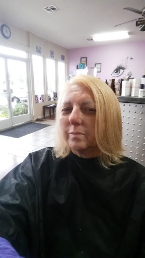 Beauty Salon «Salon 707», reviews and photos, 871 S Main St, Willits, CA 95490, USA