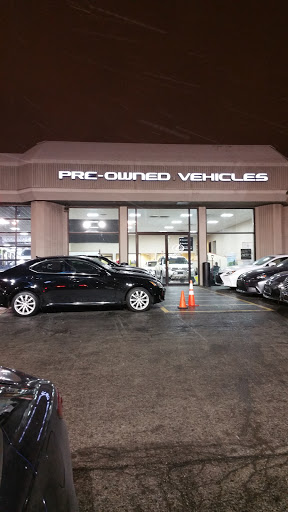 Lexus Dealer «McGrath Lexus of Chicago», reviews and photos, 1250 W Division St, Chicago, IL 60642, USA