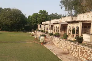 Deo Bagh - 17th Century, Gwalior image