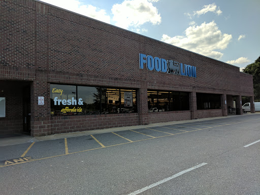 Grocery Store «Food Lion», reviews and photos, 12532 Tidewater Trail, Saluda, VA 23149, USA