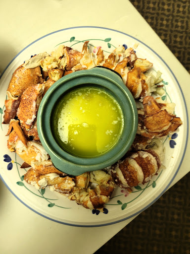 Seafood Market «Dorr Lobster Seafood Market», reviews and photos, 372 Shore Rd, Ellsworth, ME 04605, USA