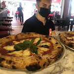 Photo n°1 de l'avis de ALESSANDRO. fait le 13/07/2021 à 00:24 sur le  Ristorante Pizzeria Da Robert “Mimi la Regina d’oro 24 k” Venezia Jesolo Lido à Lido di Jesolo