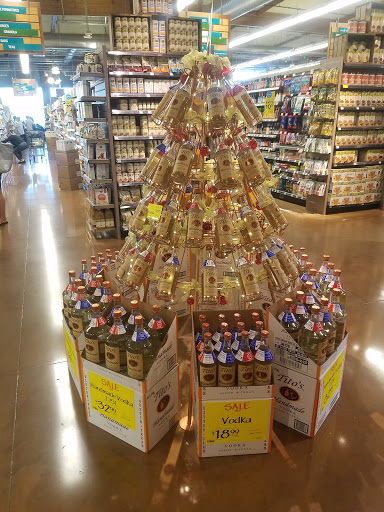 Shopping Mall «Aliso Village Shopping Center», reviews and photos, 23966 Aliso Creek Rd, Laguna Niguel, CA 92677, USA