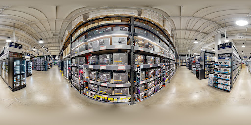 Micro Center image