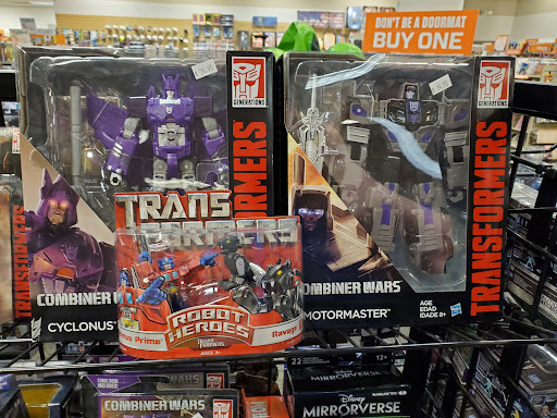 Used Book Store «2nd & Charles», reviews and photos, 2904 Prince William Pkwy, Woodbridge, VA 22192, USA