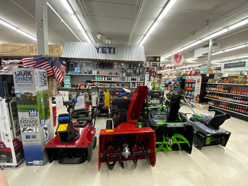 Hardware Store «Pellicci Ace Hardware», reviews and photos, 3560 213th St W, Farmington, MN 55024, USA