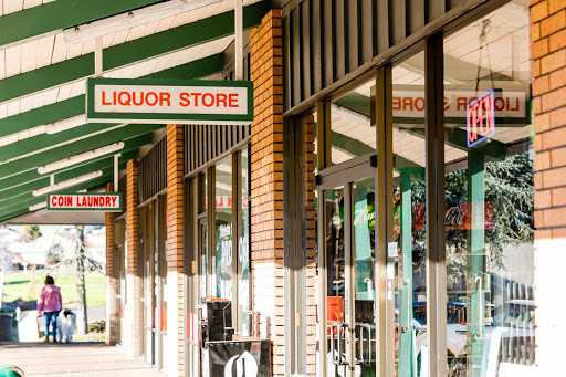 Liquor Store «King City Liquor Store», reviews and photos, 15745 SW 116th Ave, Portland, OR 97224, USA