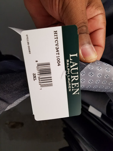 Clothing Store «K&G Fashion Superstore», reviews and photos, 5802 E Virginia Beach Blvd #108, Norfolk, VA 23502, USA