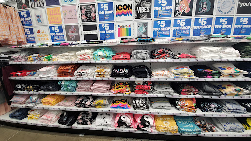 Variety Store «Five Below», reviews and photos, 1776 E Jefferson St, Rockville, MD 20850, USA