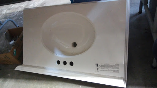 Home Goods Store «Paws & Claws Thrift Store», reviews and photos, 132 E Broad St, Groveland, FL 34736, USA