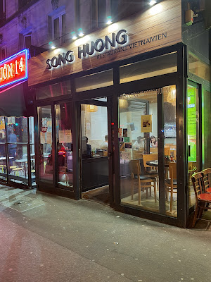 Song Huong à Paris