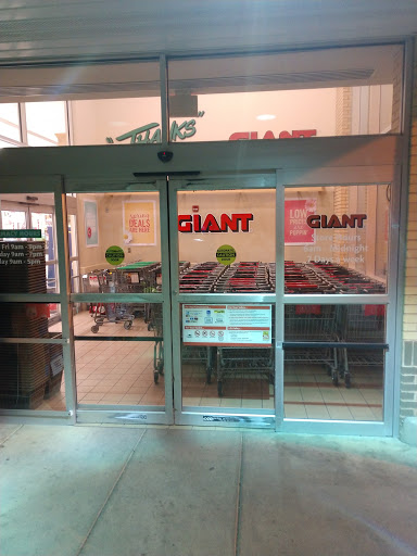 Grocery Store «Giant Food Stores», reviews and photos, 2641 MacArthur Rd, Whitehall, PA 18052, USA