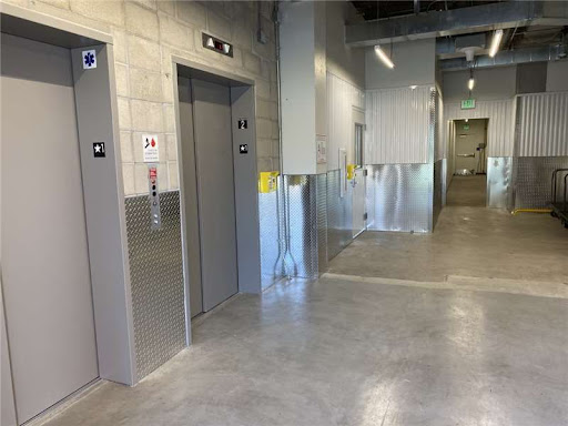 Extra Space Storage image