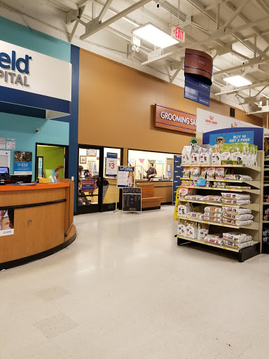 Pet Supply Store «PetSmart», reviews and photos, 15042 Summit Ave, Fontana, CA 92336, USA