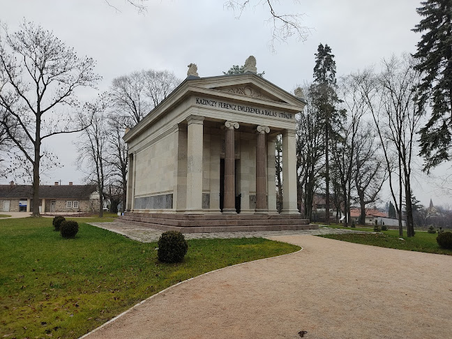 Értékelések erről a helyről: A Magyar Nyelv Múzeuma, Sátoraljaújhely - Múzeum