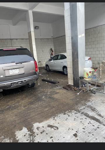 مغسلة المديني للسيارات 