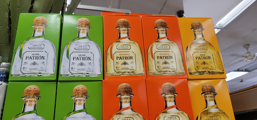 Liquor Store «Bourbon Scotch & Beer», reviews and photos, 1721 Madison Ave, Lakewood, NJ 08701, USA