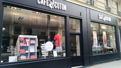 Magasin de vêtements Café Coton Paris