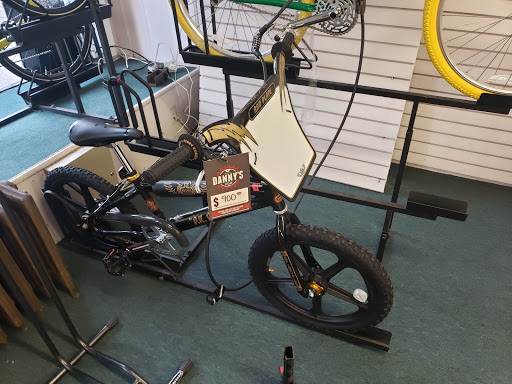 Bicycle Store «Pelham Bicycle Center», reviews and photos, 109 Wolfs Ln, Pelham, NY 10803, USA