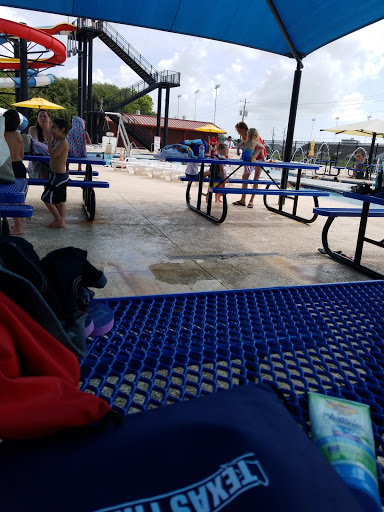 Public Swimming Pool «Nessler Swimming Pool», reviews and photos, 1700 5th Ave N, Texas City, TX 77590, USA