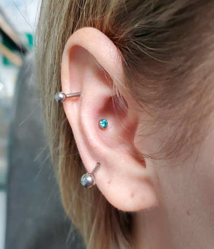 Tattoo Shop «Skin of A Different Color», reviews and photos, 2080 E New York St, Aurora, IL 60502, USA