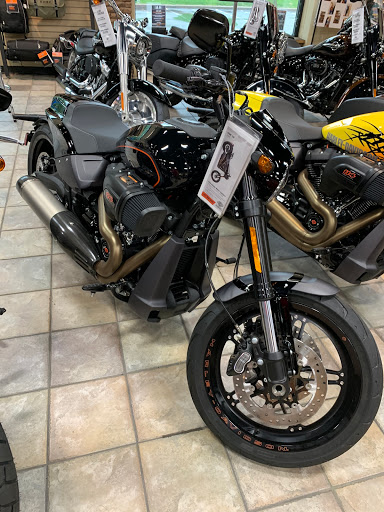 Motorcycle Dealer «Yankee Harley-Davidson Inc», reviews and photos, 488 Farmington Ave, Bristol, CT 06010, USA