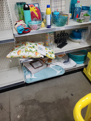 Discount Store «Dollar General», reviews and photos, 3065 Broadway, Grove City, OH 43123, USA