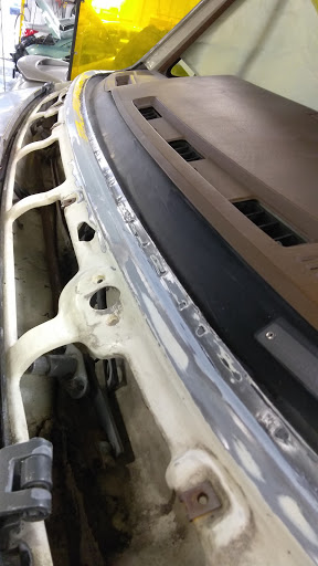 Auto Body Shop «Addison Auto Body and Glass, Inc.», reviews and photos, 21 Factory Rd, Addison, IL 60101, USA