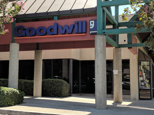 Thrift Store «Goodwill», reviews and photos