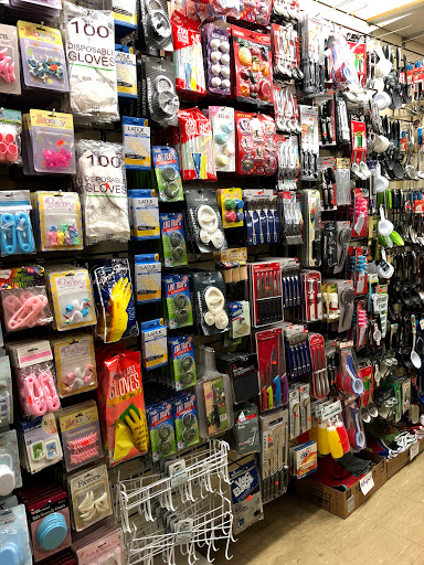 Variety Store «Dollar Store», reviews and photos, 384 Gratiot Ave, Charter Twp of Clinton, MI 48036, USA