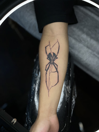 Explore palm size tattoos ideas, creative tattoo ideas in Redmond, available at La Familia Tattoo