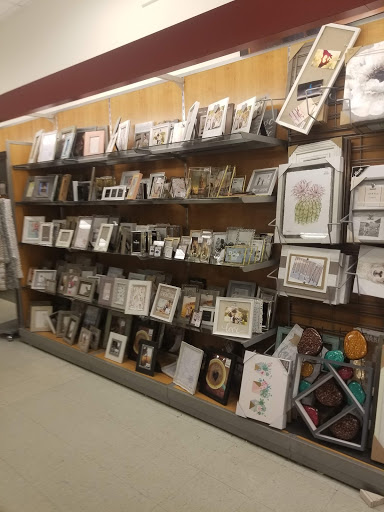 Department Store «T.J. Maxx», reviews and photos, 444 State Rd, North Dartmouth, MA 02747, USA