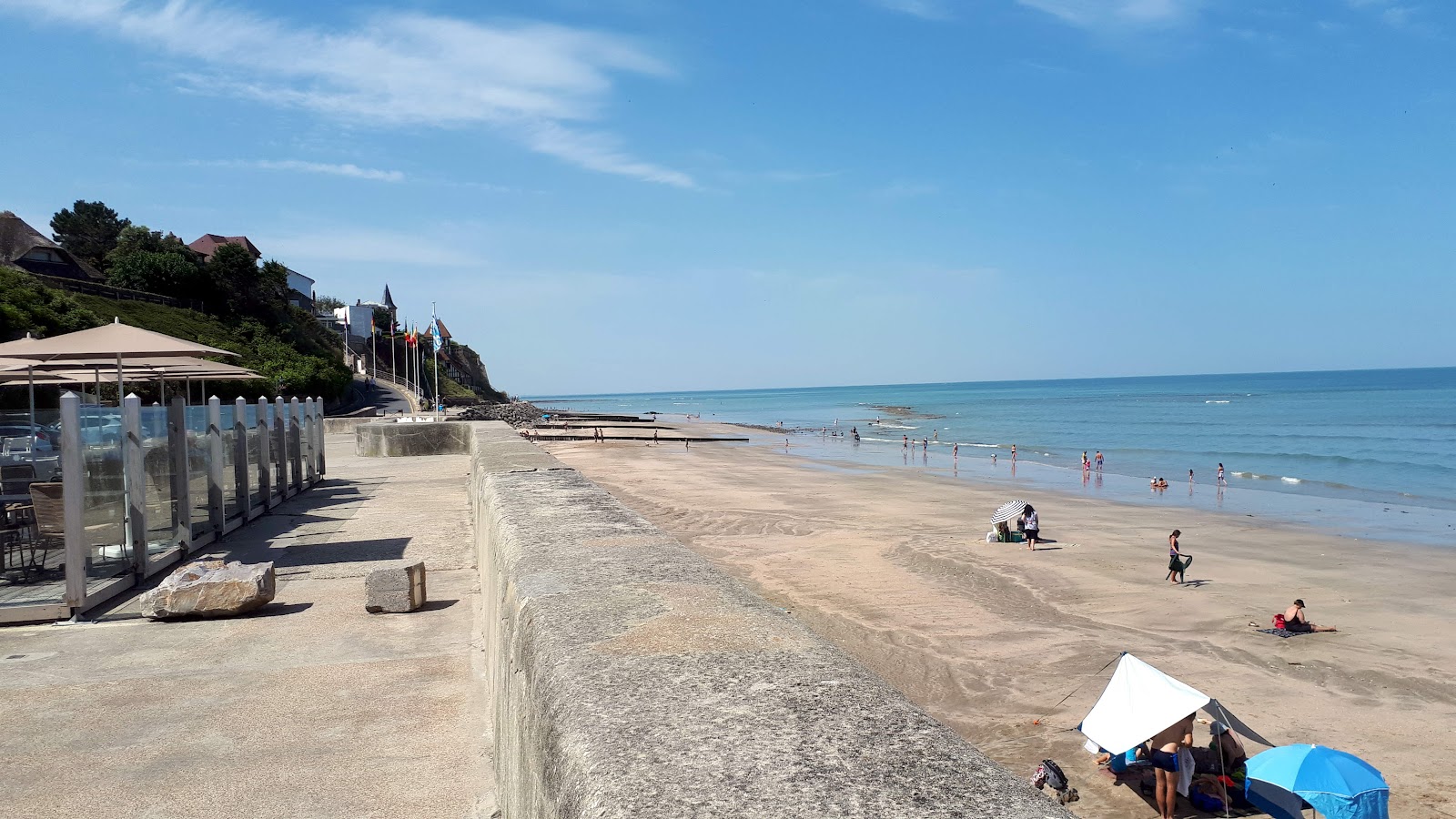 Villerville Plajı'in fotoğrafı çok temiz temizlik seviyesi ile