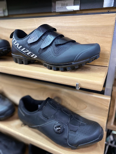 Bicycle Store «Bicycle Centres of Everett», reviews and photos, 4707 Evergreen Way, Everett, WA 98203, USA