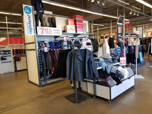 Clothing Store «Old Navy», reviews and photos, 3500 Ross Clark Cir, Dothan, AL 36303, USA