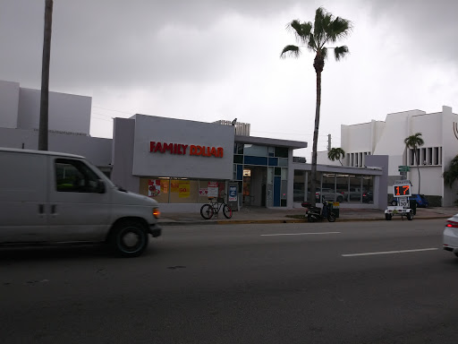 Dollar Store «FAMILY DOLLAR», reviews and photos, 1166 Normandy Dr, Miami Beach, FL 33141, USA