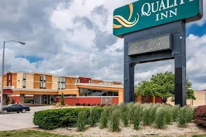 Quality Inn Terre Haute University Area image