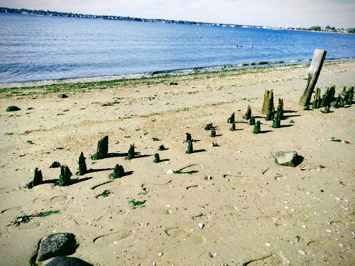 Park «Rose Larisa Park», reviews and photos, 701 Bullocks Point Ave, Riverside, RI 02915, USA