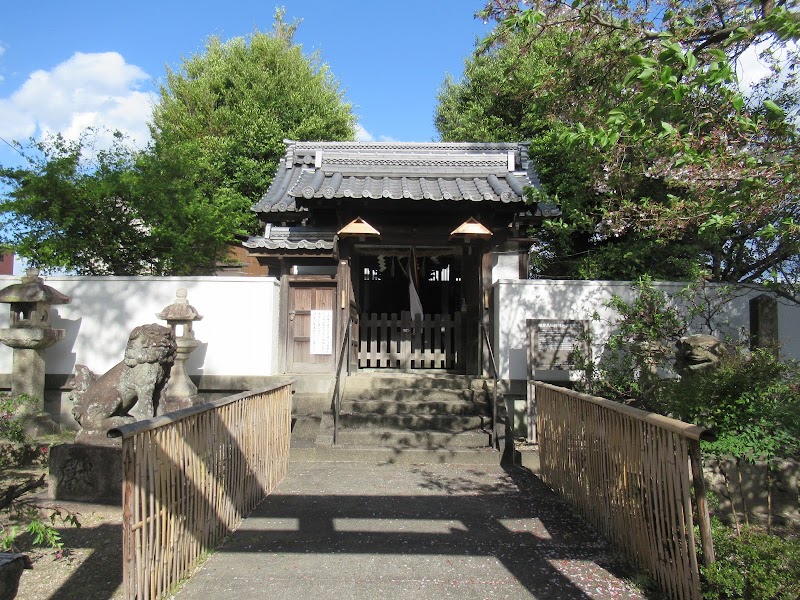 碓井八坂神社