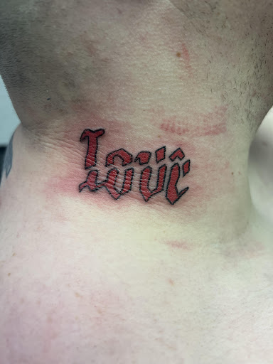 Explore 3 little birds tattoo ideas, creative tattoo ideas in Marion, available at Kreaturs kave Tattoo studio