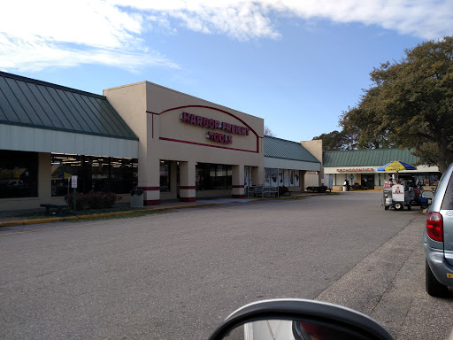 Hardware Store «Harbor Freight Tools», reviews and photos, 415 N Military Hwy STE 4, Norfolk, VA 23502, USA