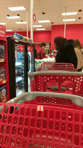 Department Store «Target», reviews and photos, 3101 Jefferson Davis Hwy, Alexandria, VA 22305, USA