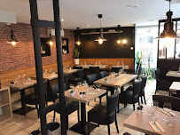 Atmosphère du Restaurant français Le Restique à Vienne - n°1