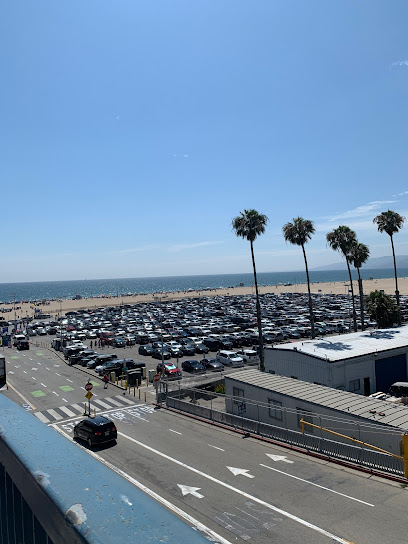 Santa Monica Beach Parking